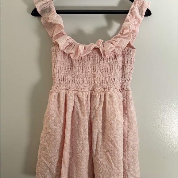 MAJORELLE Revolve Nelvin Mini Eyelet Ruffle Dress in Baby Pink Size Small - Picture 9 of 9
